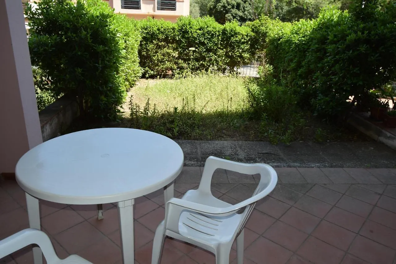 Appartamento Romy By La Via Del Mare Viaggi E Vacanze Villasimius 0*,